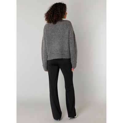 Olieve Essential Sweater | Dark Grey