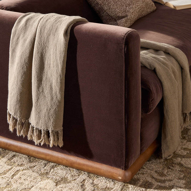 Elizabeth Sofa | Surrey Cocoa