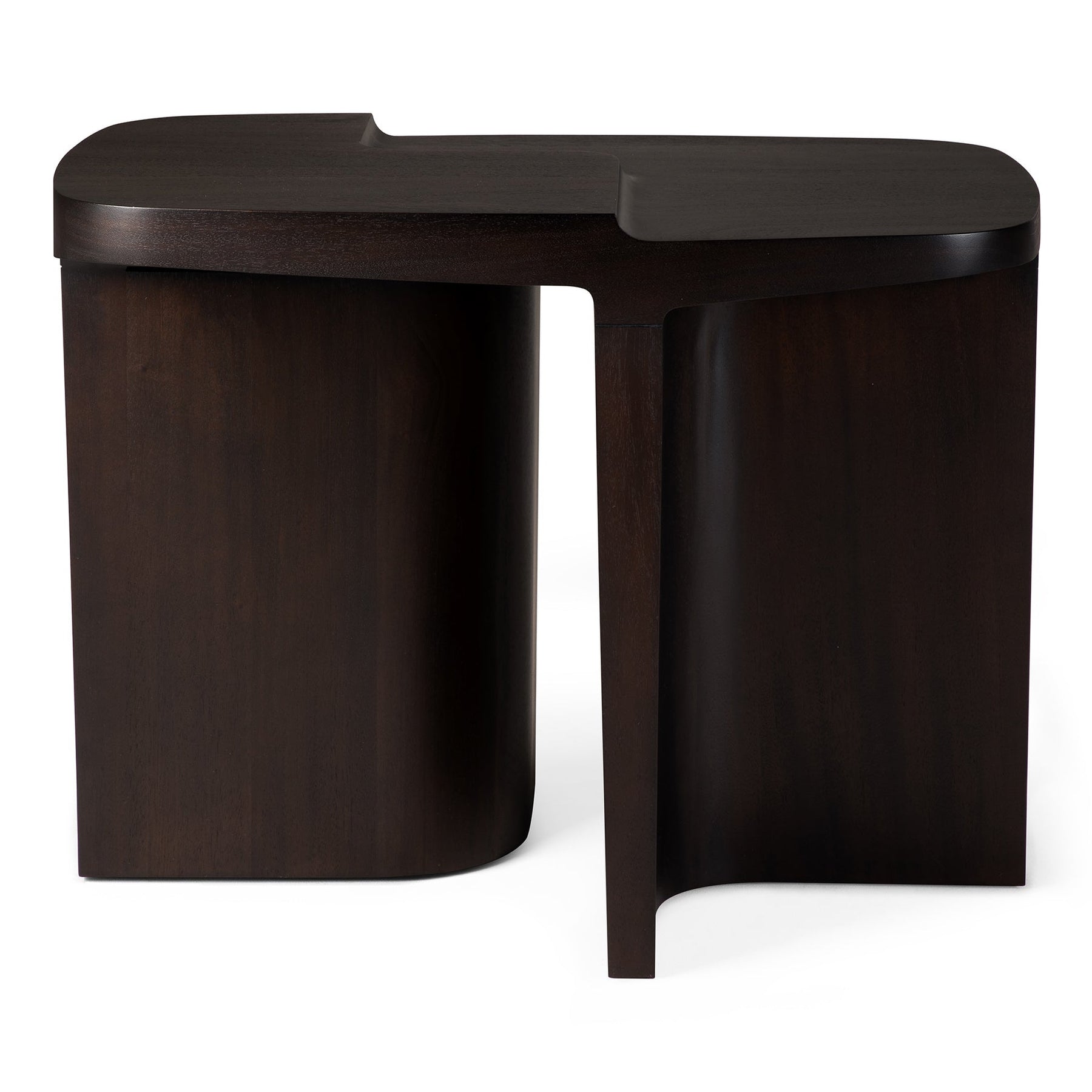 Brutalist Side Table – Modern Komfort