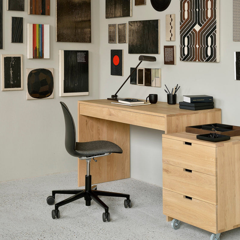 Wave Desk – Modern Komfort