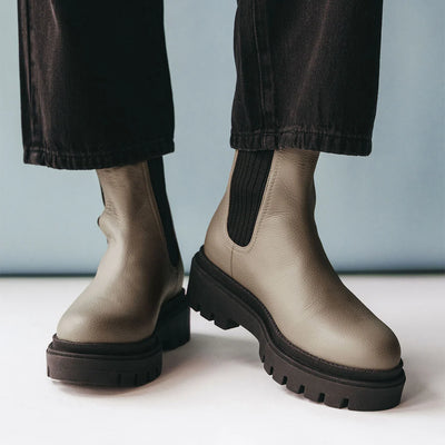 The Alpine Chelsea Boot | Shale