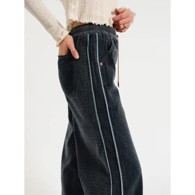 The Cozy Jean Wide Leg Pull On | Sky Whisper
