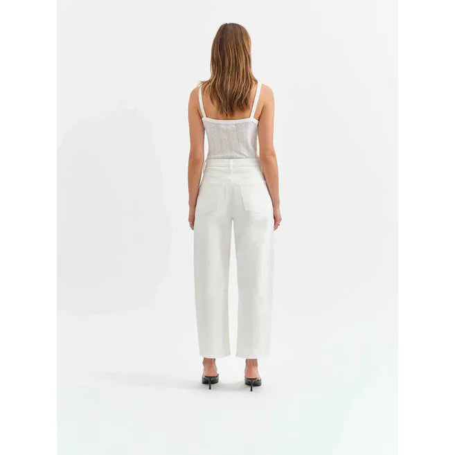 Westward Barrel Jeans | Swan