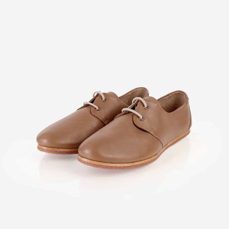 The Eyelet Oxford 2.0 Shoe | Praline