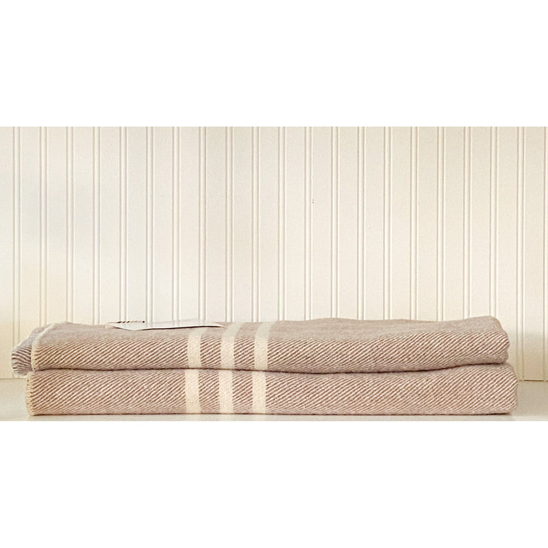 Macausland Wool Throw