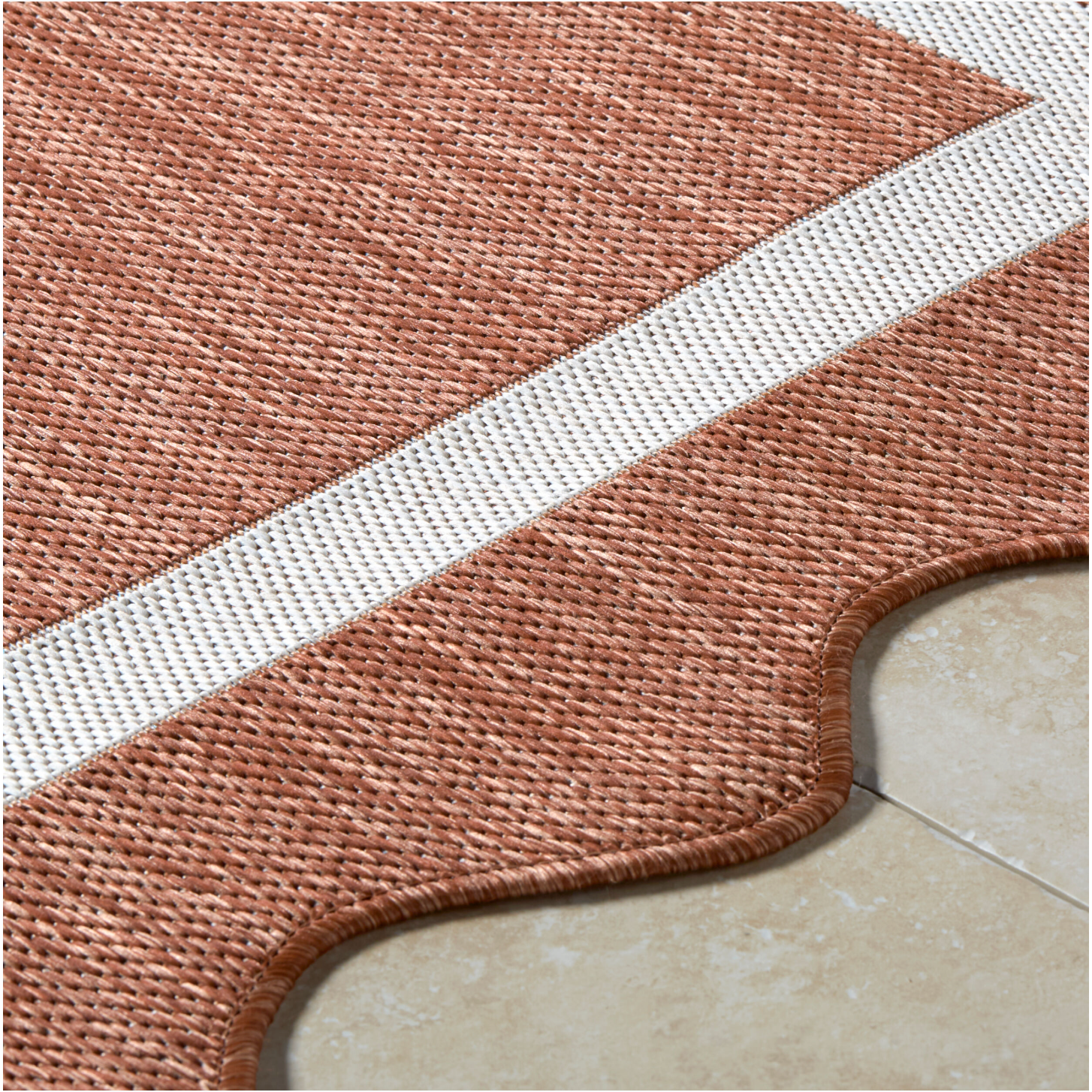 Miami Beach Scalloped Outdoor Rug 2329 | Burnt Orange – Modern Komfort