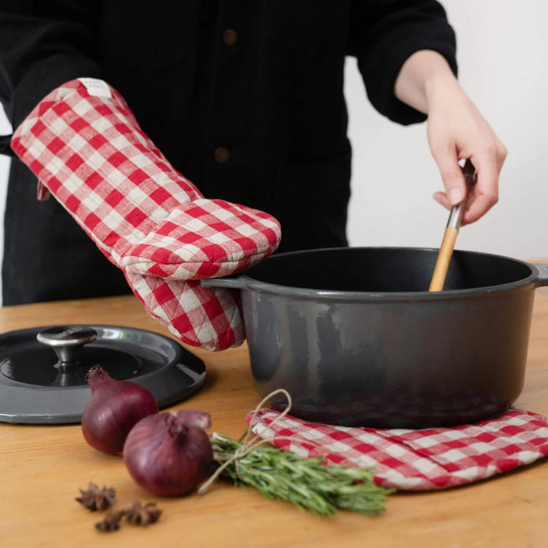 Linen Oven Mitt | Red Gingham