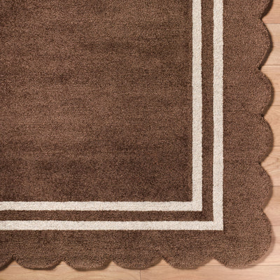 Scalloped Rug 2300 | Dark Brown / Beige