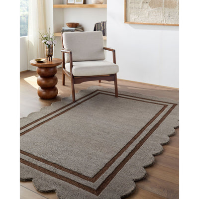 Scalloped Rug 2303 | Tan / Caramel
