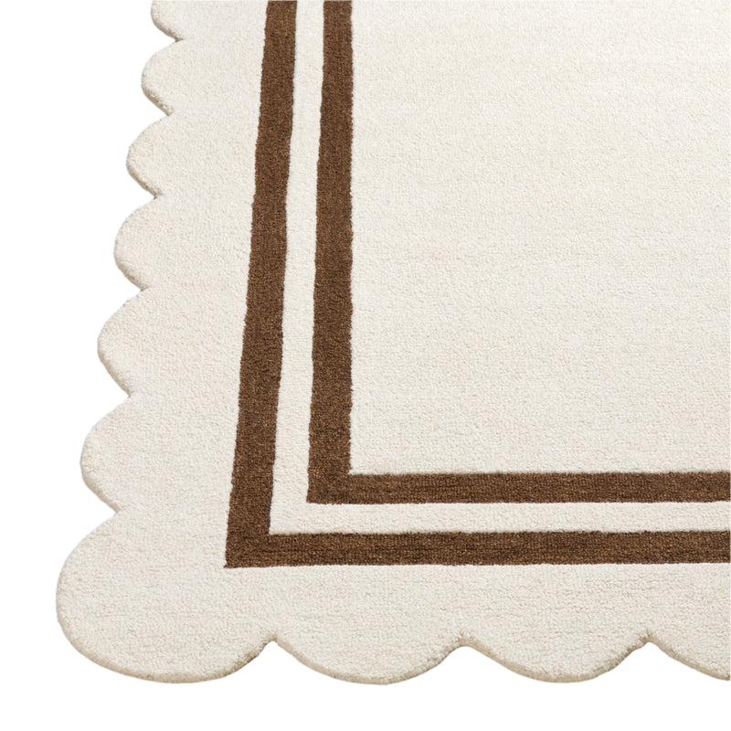 Scalloped Rug 2305 | Ivory / Brown