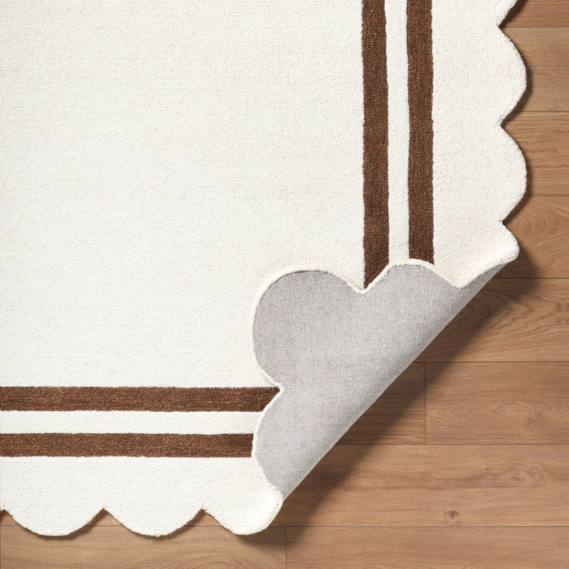 Scalloped Rug 2305 | Ivory / Brown