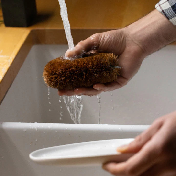 Tawashi Brush | The Japanese Scrubbing Brush