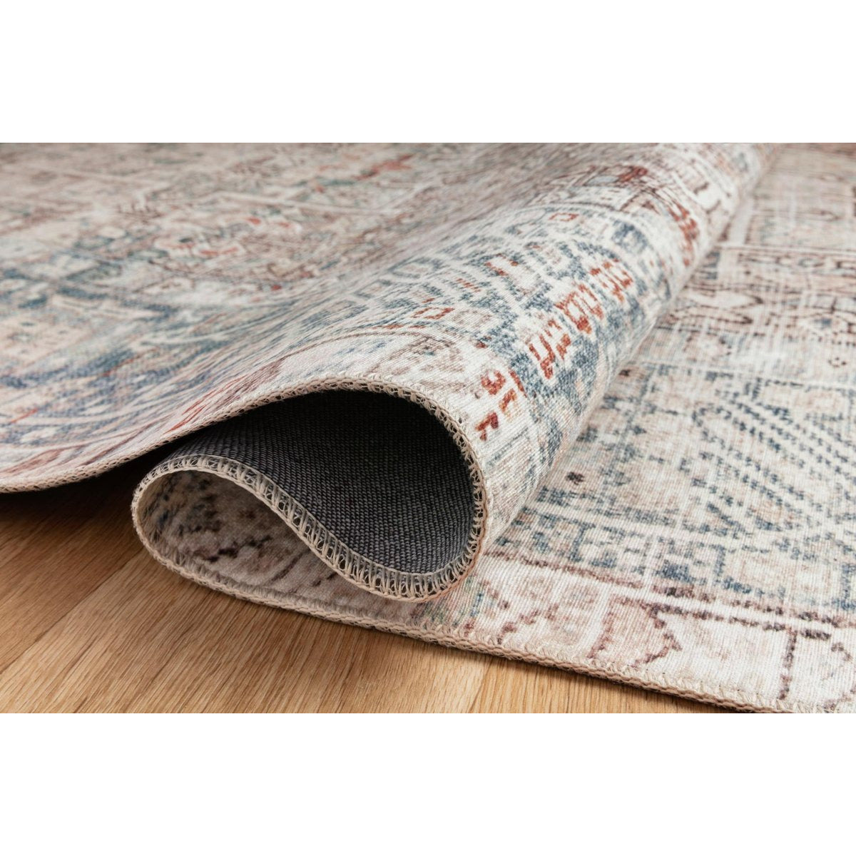 Jules Rug 07 | Chris Loves Julia x Loloi | Natural / Ocean – Modern Komfort
