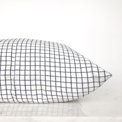 Linen 20" x 20" Pillow | Grid