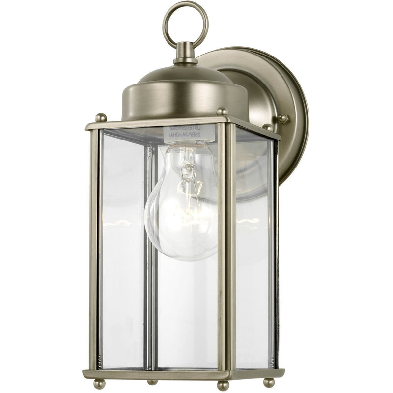New Castle Wall Lantern (Large) | Clear Brushed Nickel